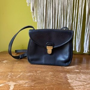 Vintage Coach Ashland 9354 Leather Saddle Flap Crossbody Bag Purse